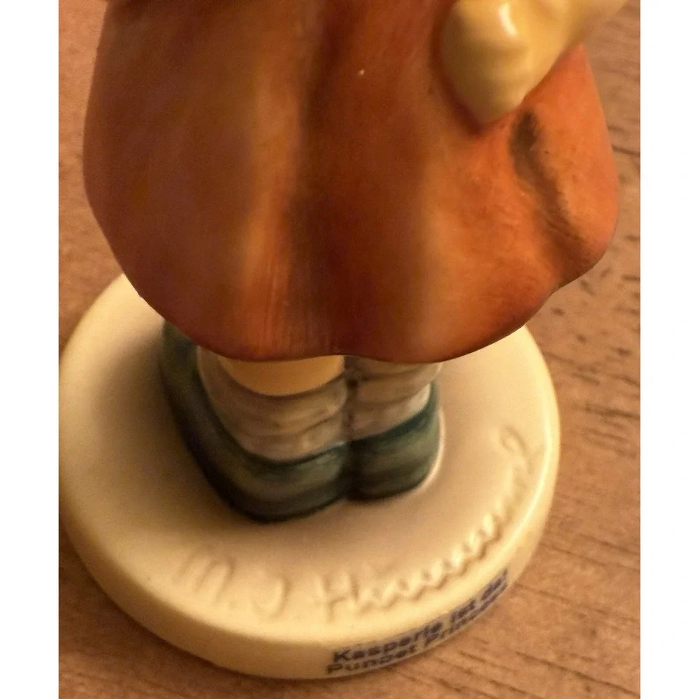 Hummel-Goebel Figurine #2103/A Puppet Princess 3.75